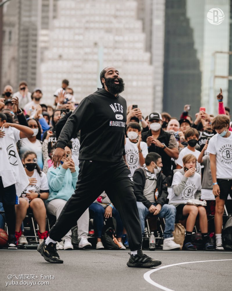 新疆广汇训练开放日，冲刺阶段状态回暖引欢呼，欧超杯在即，球队文化再被提及的简单介绍